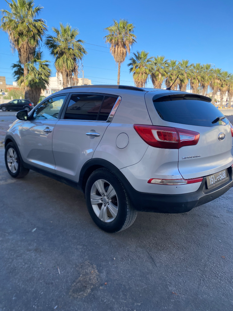 Kia SPORTAGE - Photo 4