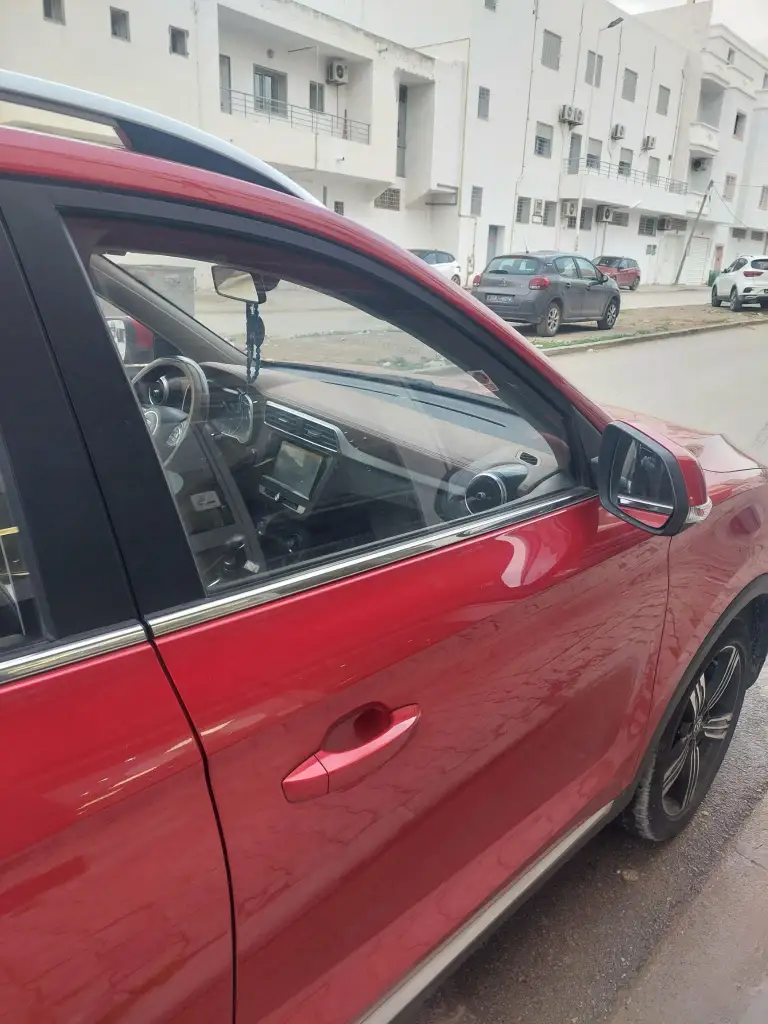 MG MG ZS - Photo 3