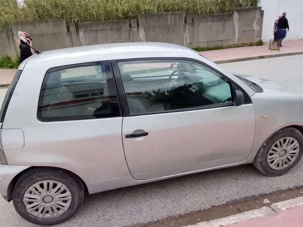 Seat Arosa - Photo 2