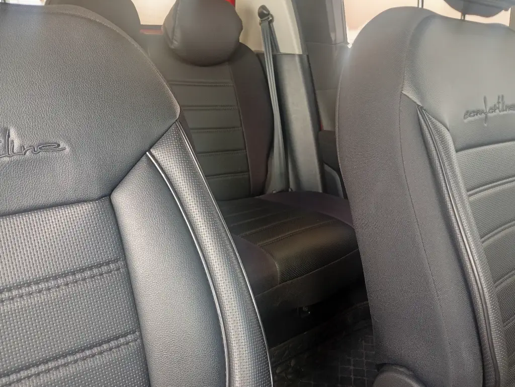 Mahindra KUV 100 - Photo 5