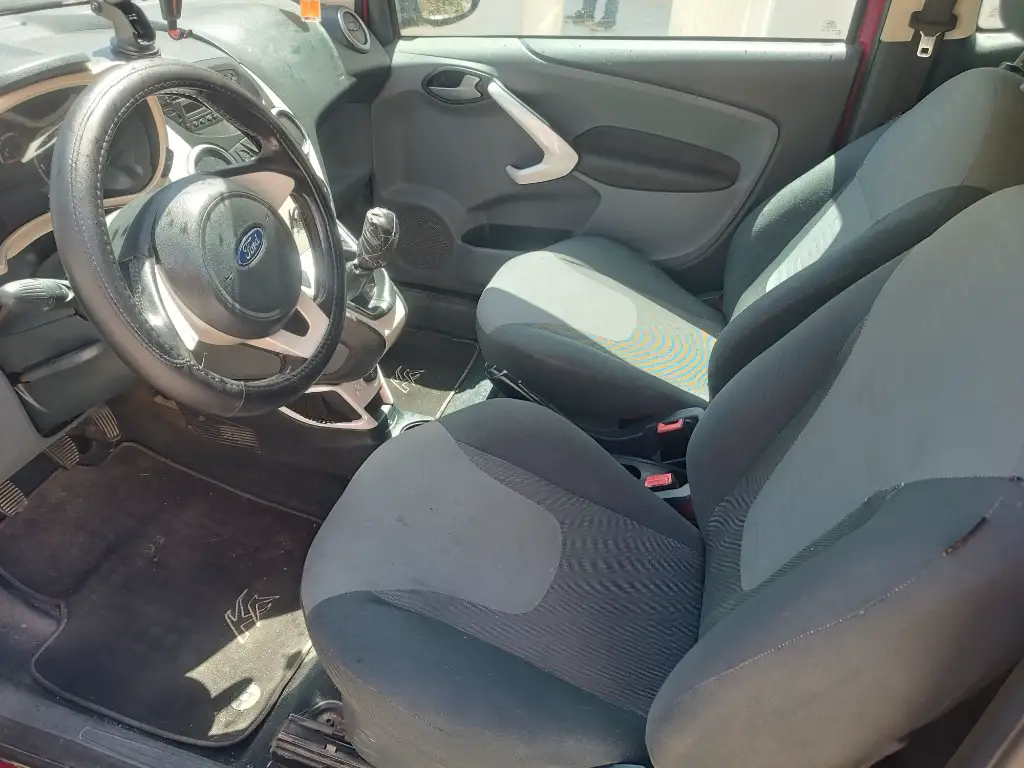 Ford KA - Photo 6