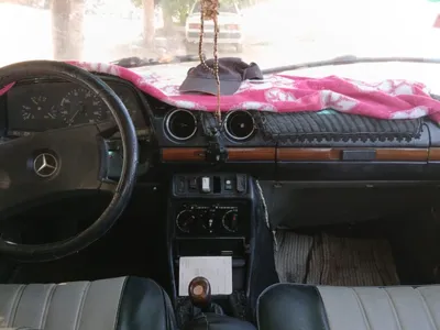 Mercedes 200 - Photo 6