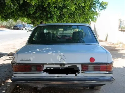Mercedes 200 - Photo 2
