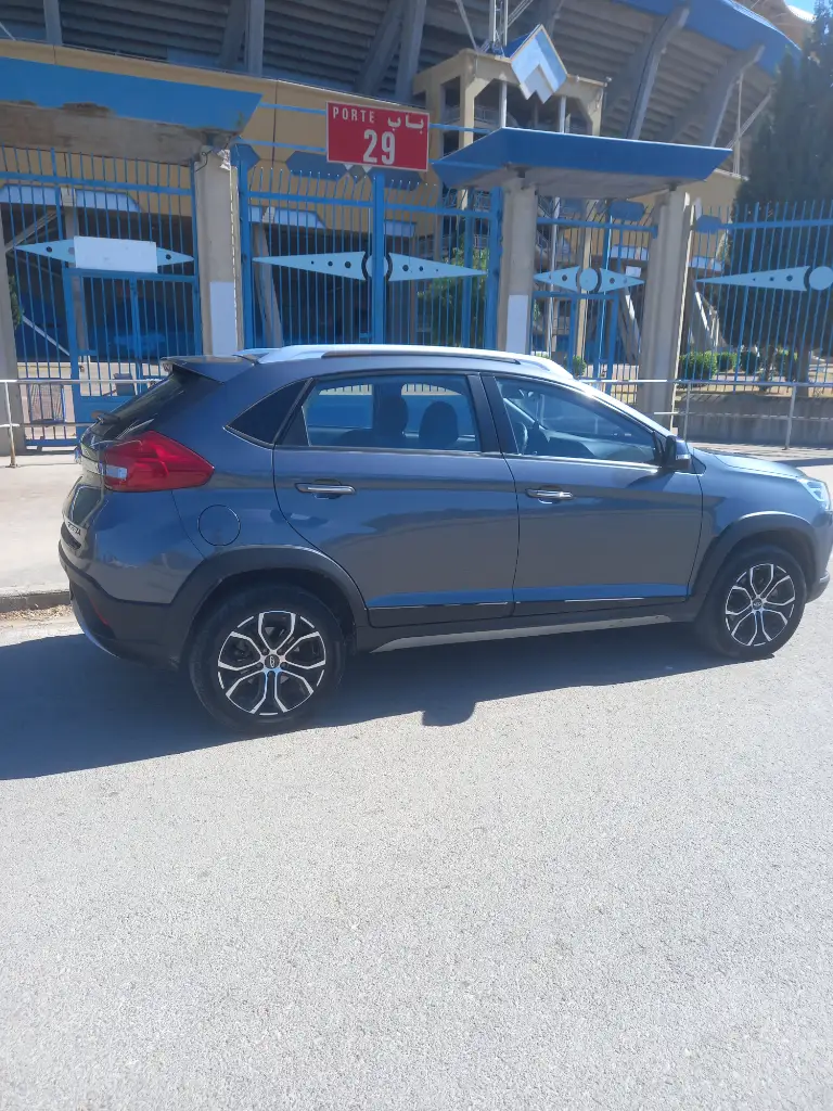 Chery Tiggo 2 - Photo 3