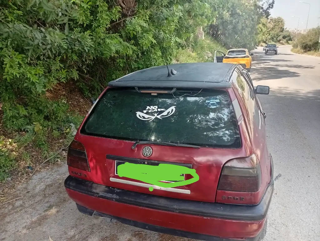 Volkswagen Golf 3 - Photo 2