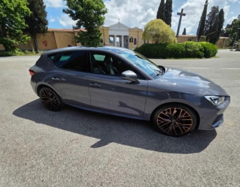 CUPRA Cupra Leon - Photo 2