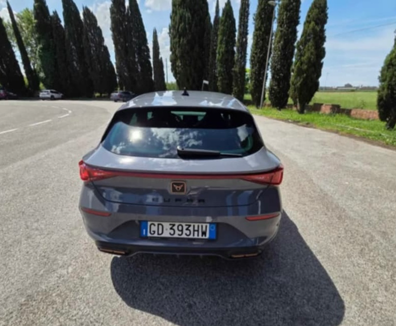 CUPRA Cupra Leon - Photo 3