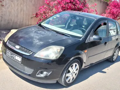 Ford FIESTA - Photo 6