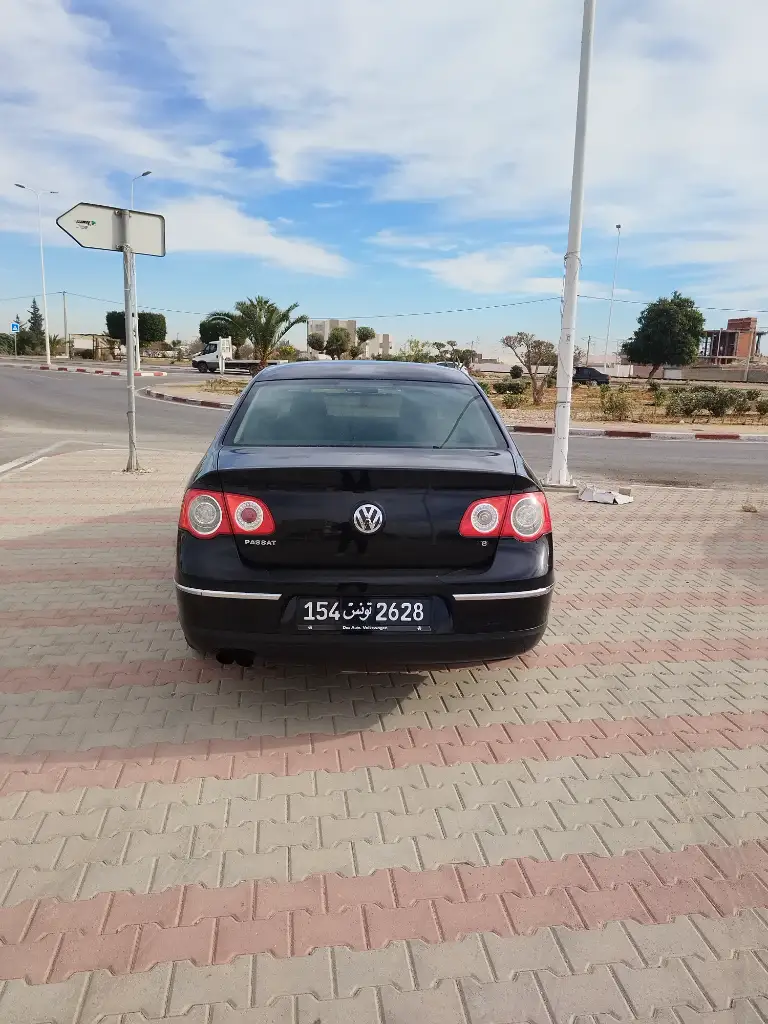 Volkswagen Passat - Photo 4