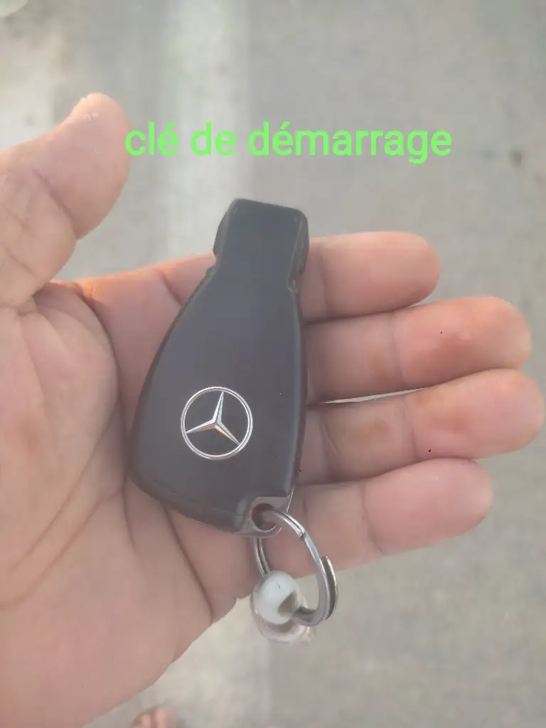 Mercedes Classe C - Photo 5