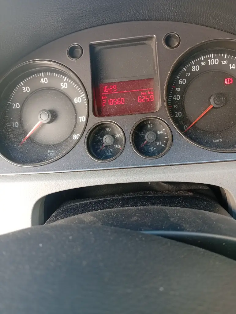 Volkswagen Passat - Photo 3