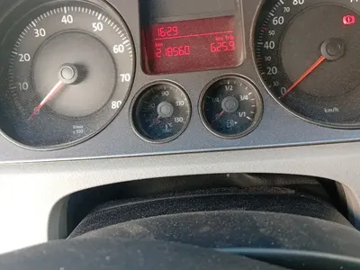 Volkswagen Passat - Photo 8
