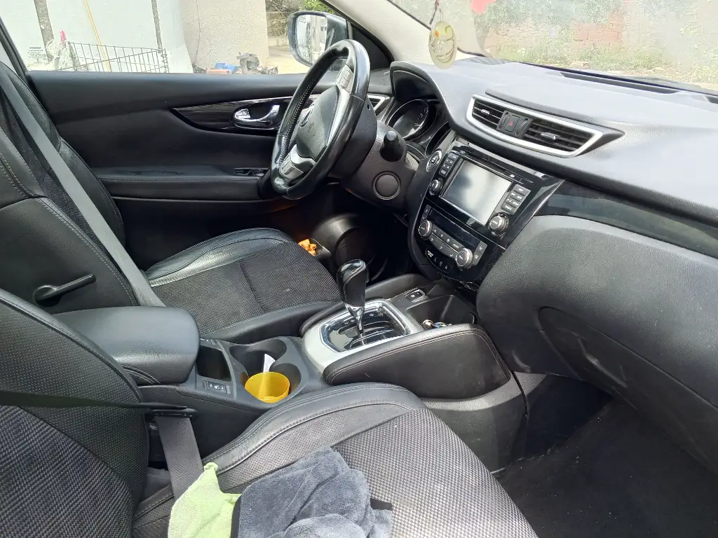 Nissan Qashqai - Photo 4