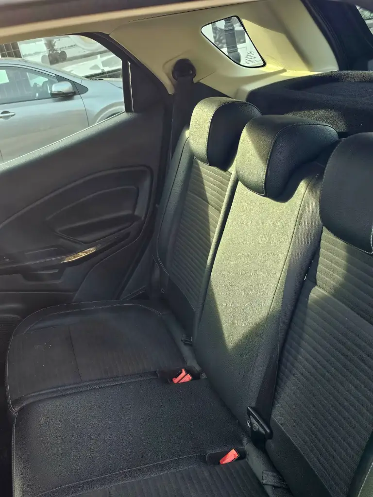 Ford ECOSPORT - Photo 3