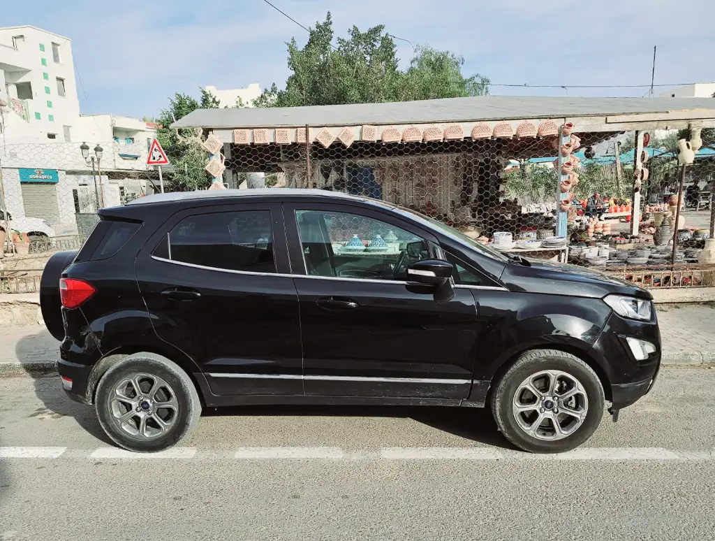 Ford ECOSPORT - Photo 6