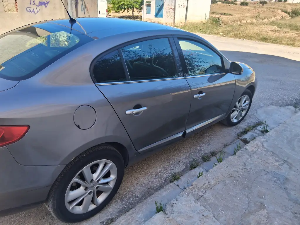 Renault Fluence - Photo 3
