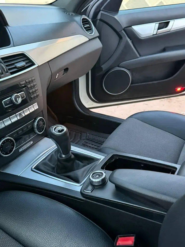 Mercedes Classe C - Photo 11