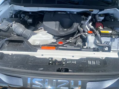Isuzu D-MAX III - Photo 6