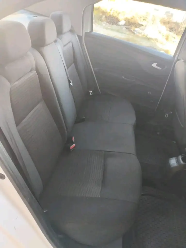 Peugeot 301 - Photo 10