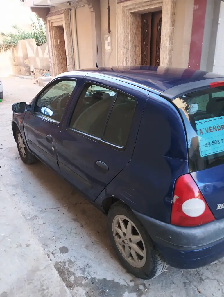 Renault Clio - Photo 8