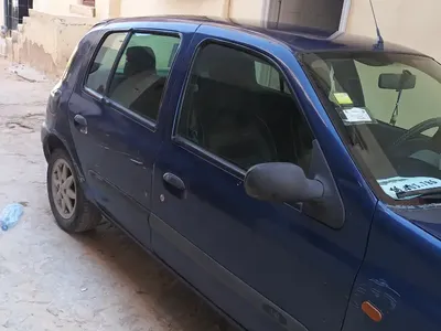 Renault Clio - Photo 2
