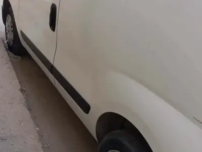 Fiat FIORINO - Photo 2