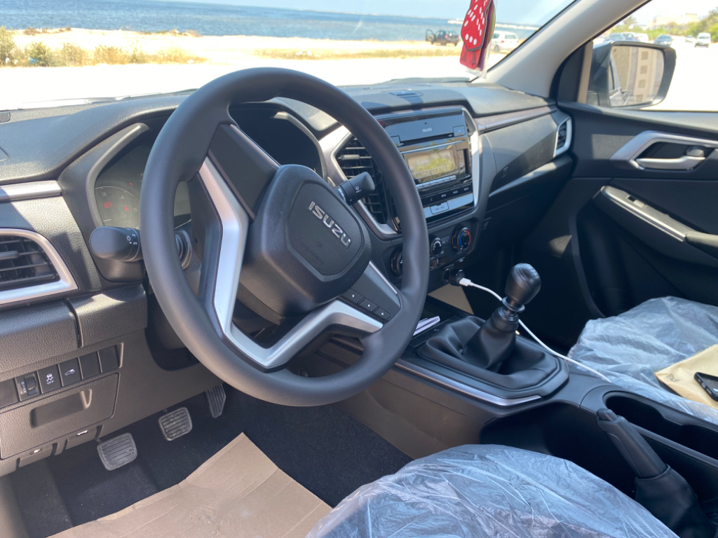 Isuzu D MAX - Photo 11