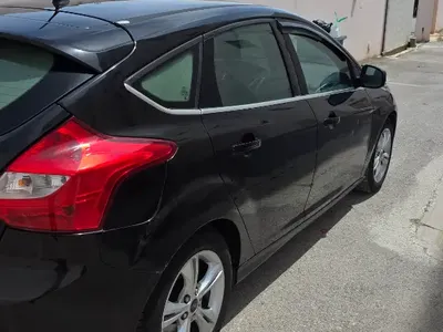 Ford FOCUS - Photo 10