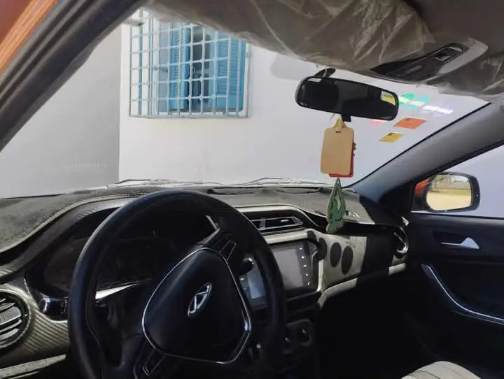 Chery Tiggo 2 - Photo 2