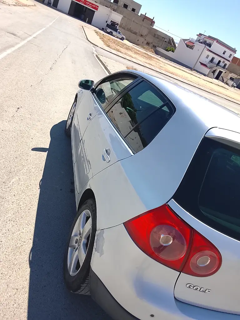 Volkswagen Golf 5 - Photo 6