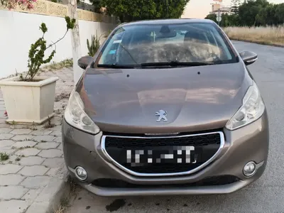 Peugeot 208 2017 132.000 km