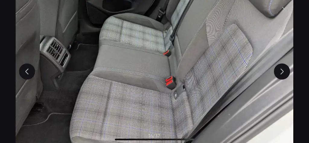Volkswagen Golf 8 - Photo 8