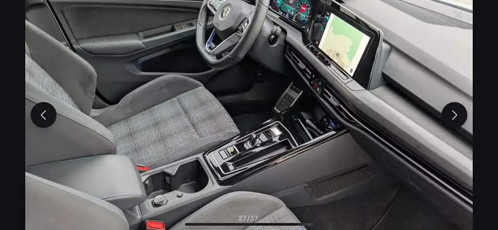 Volkswagen Golf 8 - Photo 12