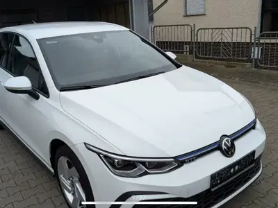 Volkswagen Golf 8 - Photo 10