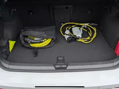 Volkswagen Golf 8 - Photo 3