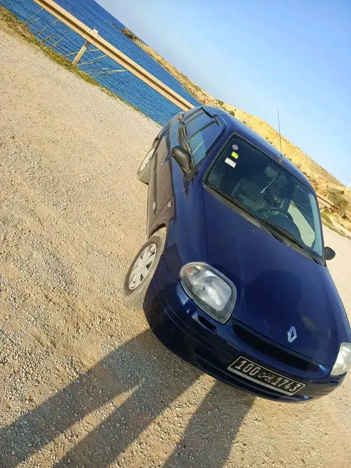 Renault Clio - Photo 6