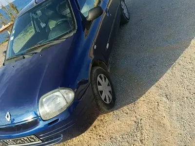 Renault Clio - Renault Clio 2001 200000 km