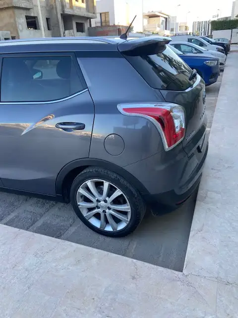 Ssangyong Tivoli - Photo 2