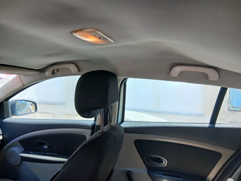 Renault Megane - Photo 9