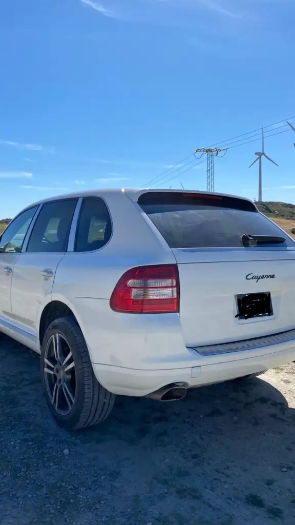 Porsche Cayenne - Photo 8