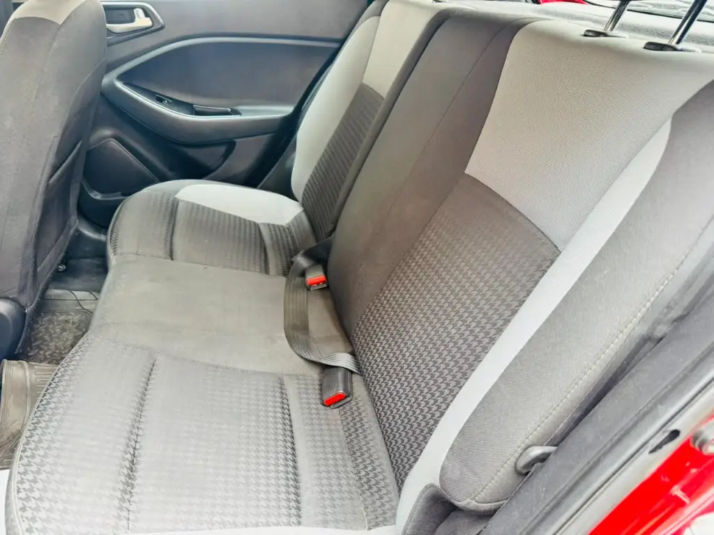 Hyundai I20 - Photo 7