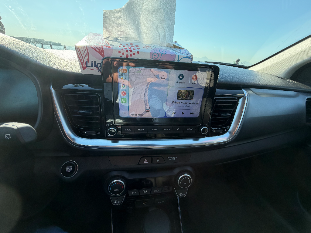 Kia STONIC - Photo 9