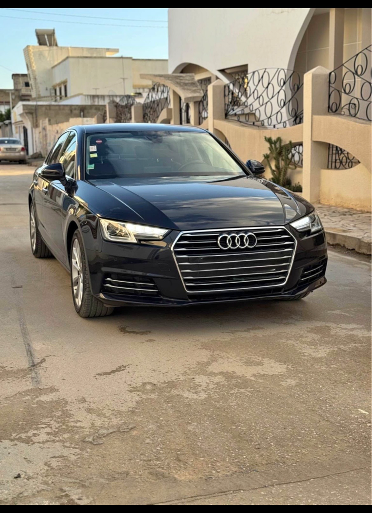 Audi A4 - Photo 2