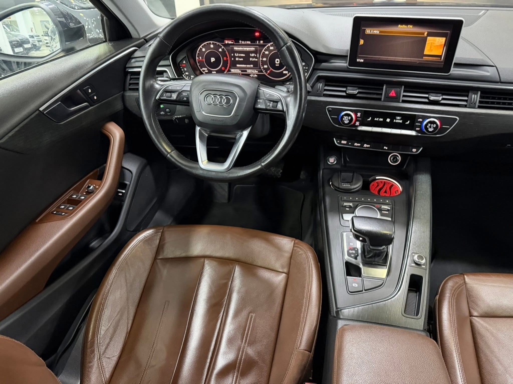 Audi A4 - Photo 7