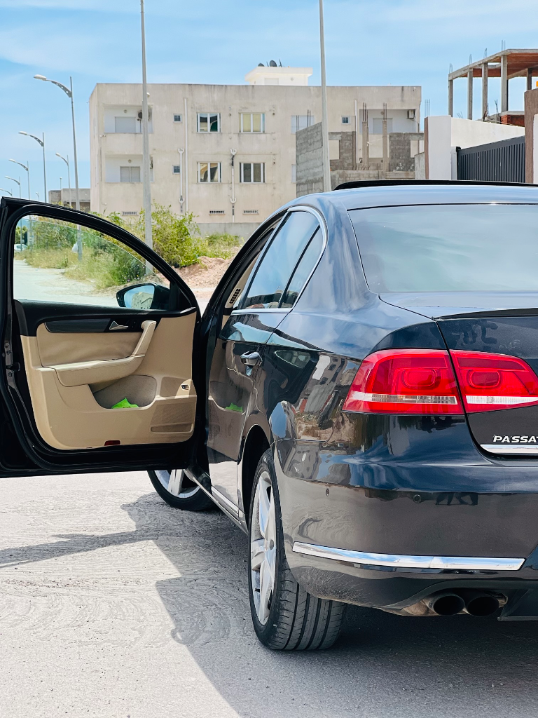 Volkswagen Passat - Photo 4