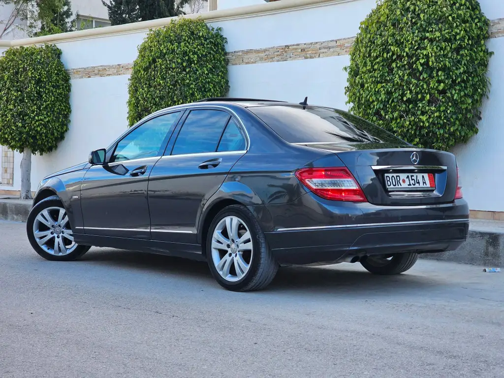 Mercedes Classe C - Photo 4