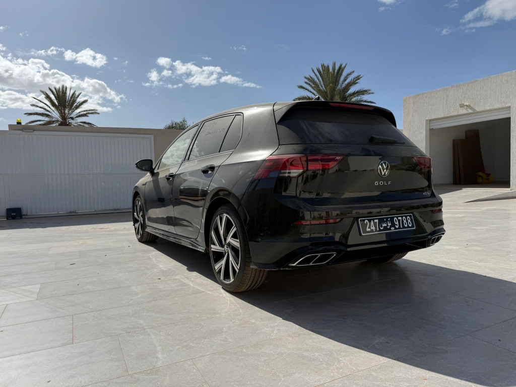 Volkswagen Golf 8 - Photo 2