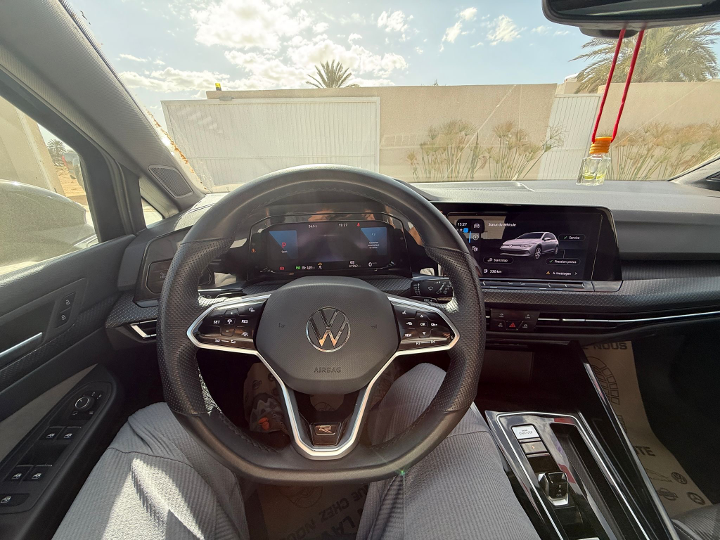 Volkswagen Golf 8 - Photo 4