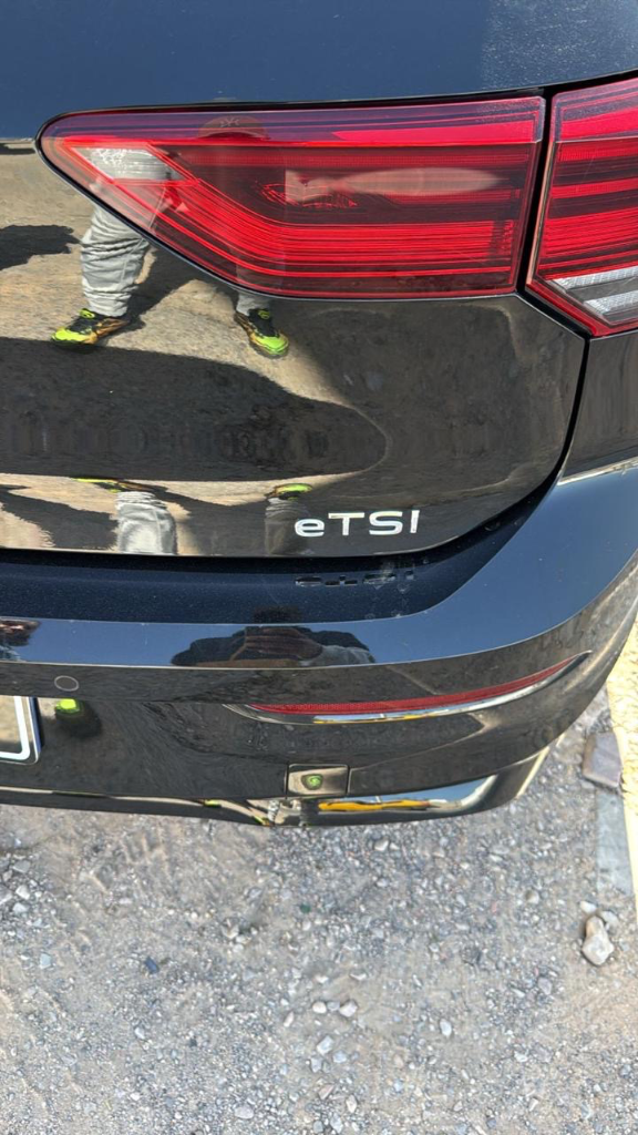 Volkswagen Golf 8 - Photo 8