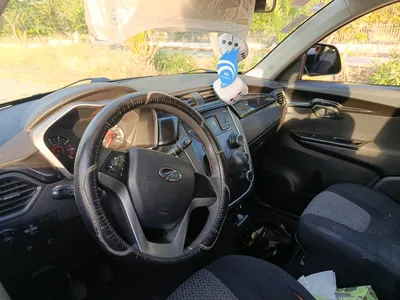 Mahindra KUV 100 - Photo 4